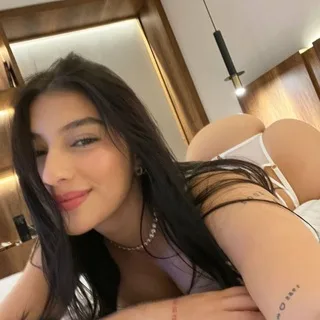 Manuela Quintero OF. 💙🔞