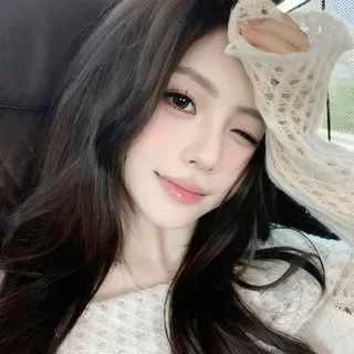 福利姬白丝御姐萝莉精选