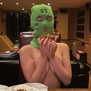 Стервелла про эскорт 😈[SCAM]