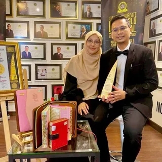 eNUUR
