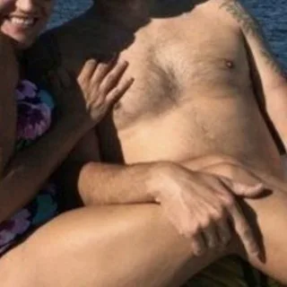 NAKED ACTRESSES